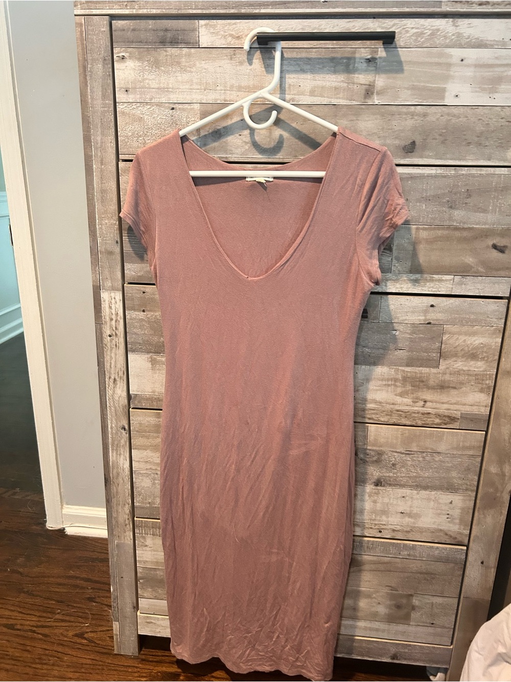 See You Monday Dusty Rose V-Neck Midi Dress